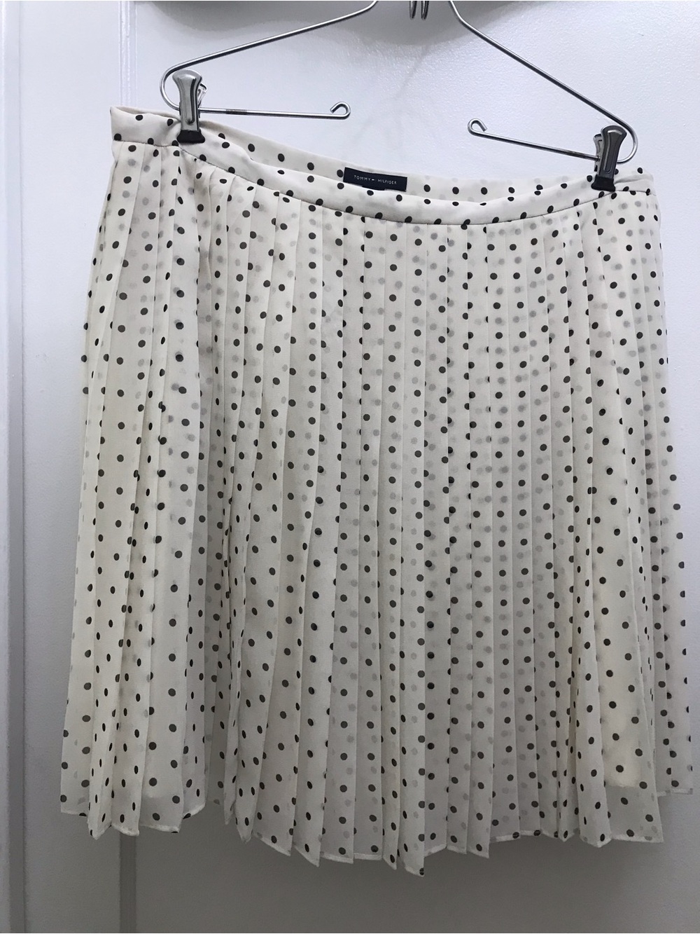 Tommy Hilfiger Ivory Skater Skirt with Black Polka Dots